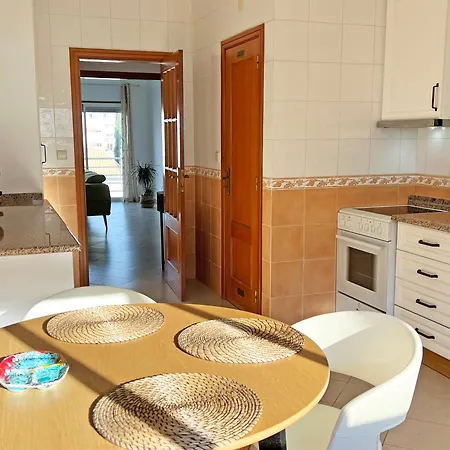 Casa Gemeas By Junto Ao Mar