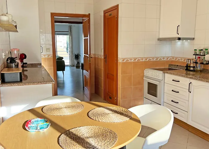 Casa Gémeas By Junto Ao Mar